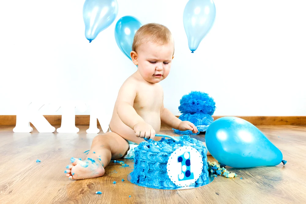 12 miesiąc życia - Pierwsze urodziny, podsumowanie pierwszego roku